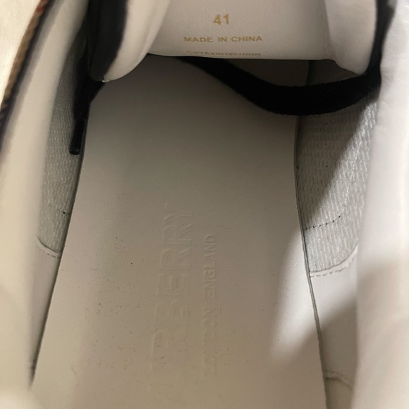 Burberry Mens Suede and Check Sneakers - Picture 4 of 5